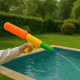 Pistolet à Eau Enfant Maxi Jet Longueur 45 cm Couleur Aléatoire pour Jeux de Plein Air et Batailles Aquatiques