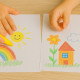 Boîte de 12 Crayons Gras Couleurs Assorties Mine Large pour Dessin Enfant École ou Activité Manuelle