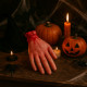 Fausse Main Coupée Ensanglantée en Plastique Réaliste 20cm Décoration Halloween