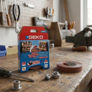 Adh&eacute;sif Double Face Mousse GEKO 19mm x 5M &ndash; Fixation Verticale Ultra R&eacute;sistante, Qualit&eacute; Professionnelle 75 Kg