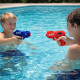 Paire de Pistolets à Eau 12 cm Bleu et Rouge – Produit Officiel Équipe de France FFF, Jouet de Plage et Piscine, Jeux d’Eau Été