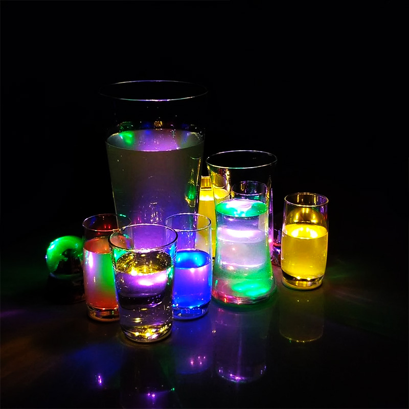 Lot De 4 Dessous De Verre Lumineux LED - Changement De Couleurs, Autocollant - Pour Fêtes, Bars, Soirées